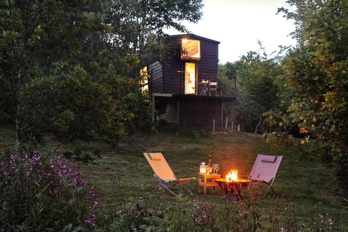 Extraordinary Huts Ltd Villa Rye Exterior photo